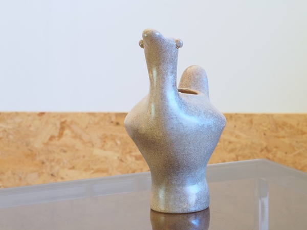 Pichet oiseau zoomorphe signé Marcel IDLAS 10