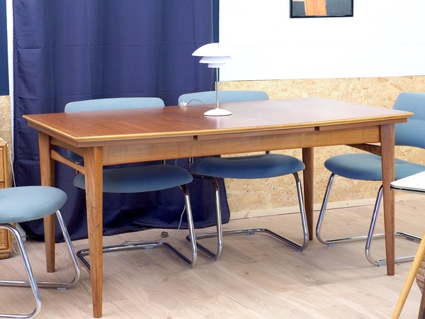 Table à rallonges en Teck de style Scandinave
