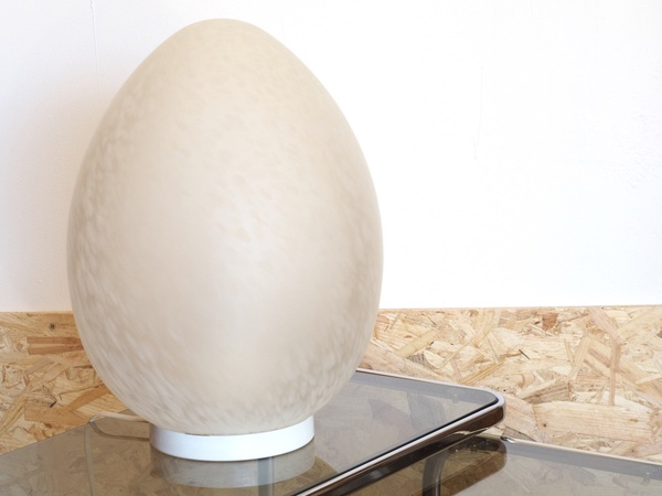 Grande lampe oeuf DOMEC