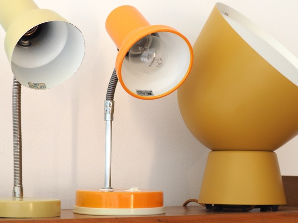 Lampe de bureau orange