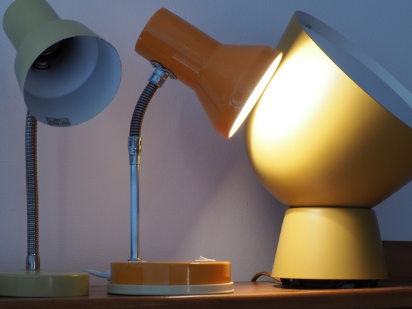 Lampe de bureau orange