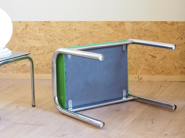 Tabouret ou repose-pied vert pomme vintage