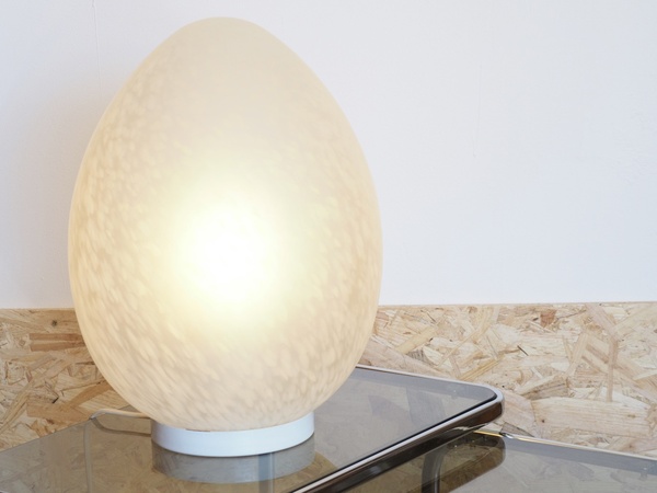 Grande lampe oeuf DOMEC