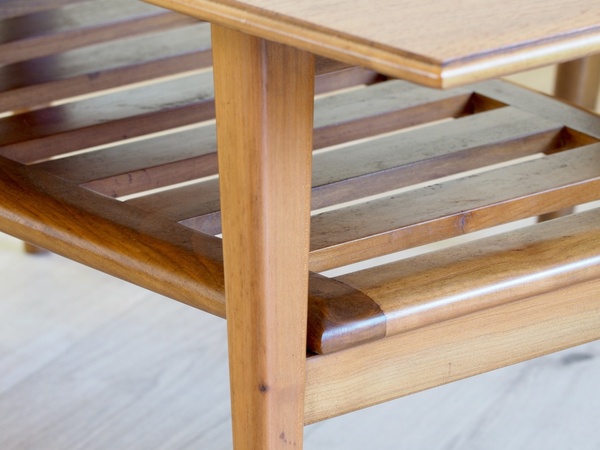 Table basse teck scandinave