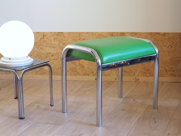 Tabouret ou repose-pied vert pomme vintage