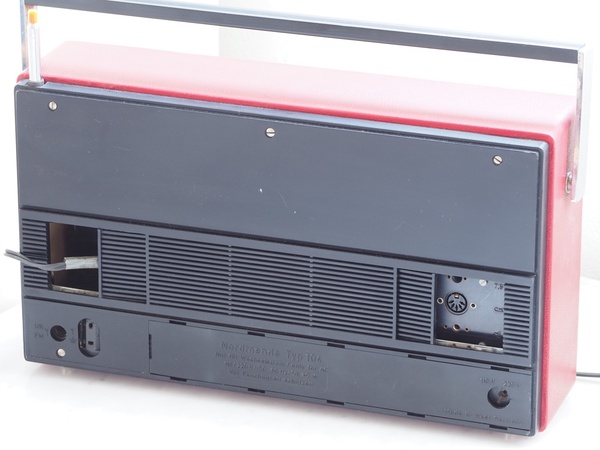 Radio vintage NORMENDE Transita Exact